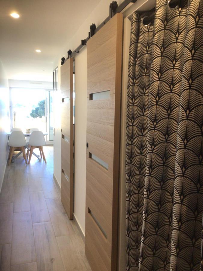Appartement Pieds Dans L'Eau Vue Mer Bormes Les Mimosas Exterior photo